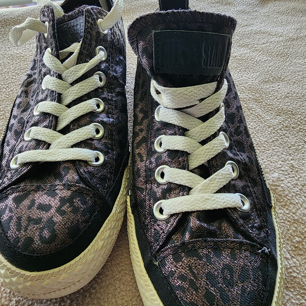 Converse Leopard Print with White Laces